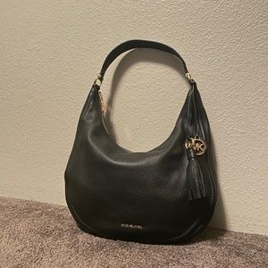 NWT MICHAEL KORS LYDIA LARGE HOBO WITH TASSEL
